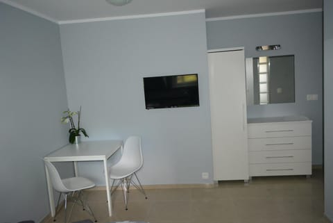 Sizen Rewal - Pokoje Gościnne Noclegi Apartament z osobnym wejściem Taras Wi-Fi Vacation rental in West Pomeranian Voivodeship, Poland