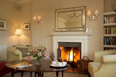 Decorative detail, Seating area