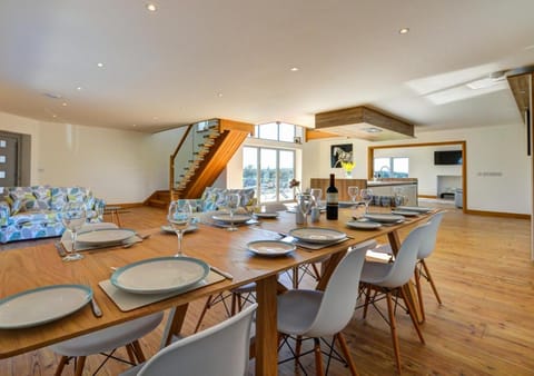 Llanddygfael Hir Apartment in Wales