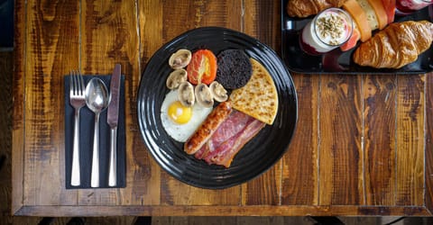 Food close-up, English/Irish breakfast