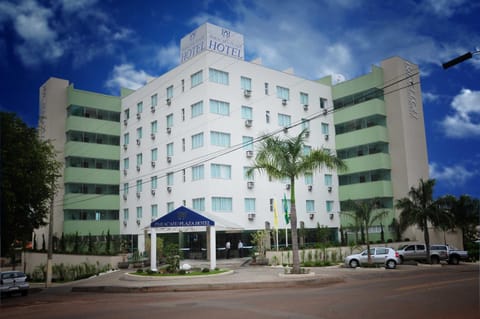 Property building, Day