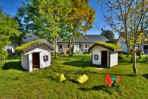 Children play ground, Garden, Area and facilities