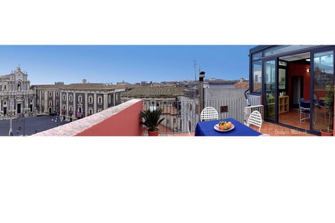 Balcony/Terrace, City view