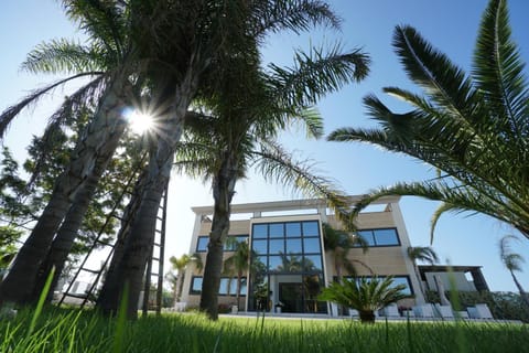 Property building, Garden