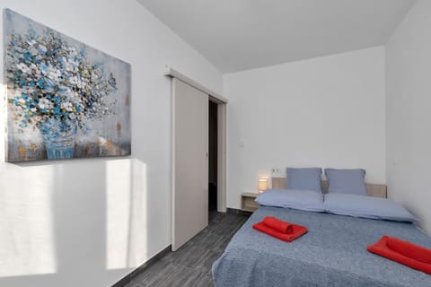 Apartments Sunshine Apartment in Dubrovnik-Neretva County