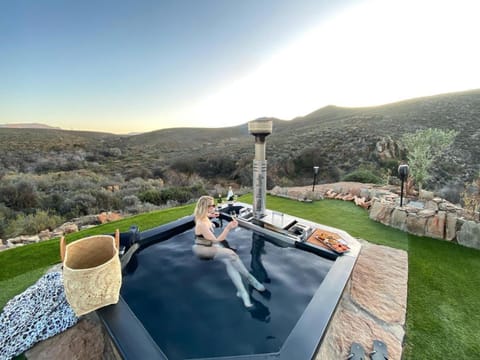 Mountain view, Swimming pool