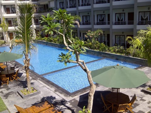 Garden view, Swimming pool