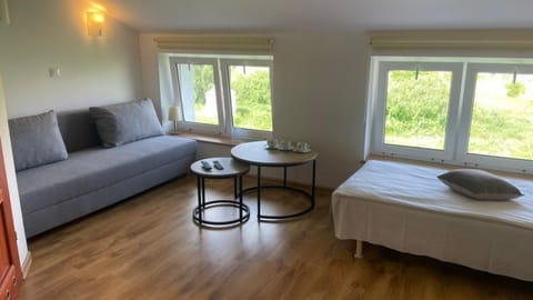 Bed, Photo of the whole room, Seating area, Bedroom