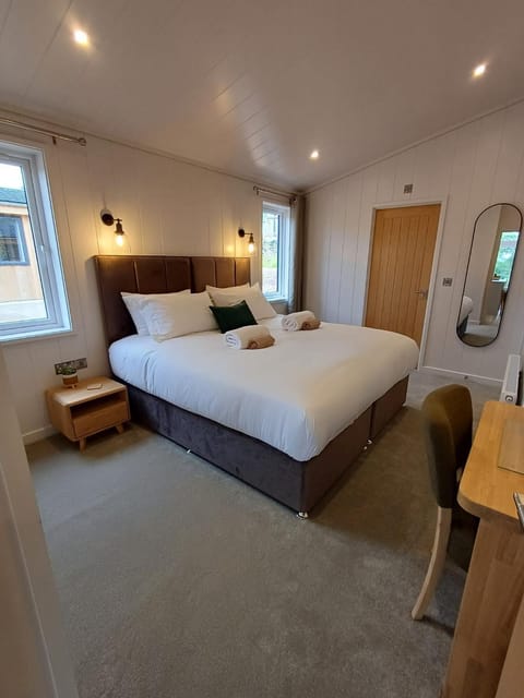 Falls Park Campground/ 
RV Resort in Craven District