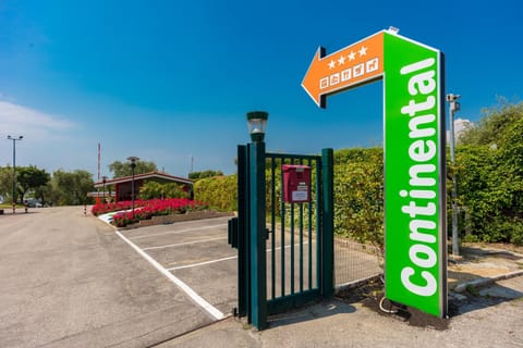 Camping Continental Campground/ 
RV Resort in Bardolino