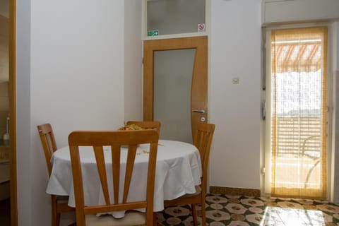 Apartments Peričić Apartment in Podstrana