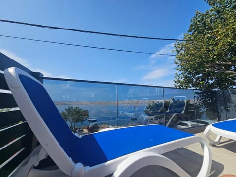 Beachfront House Ivana with Pool - renovated 2025 House in Lika-Senj County