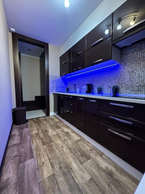 Kitchen or kitchenette, kitchen