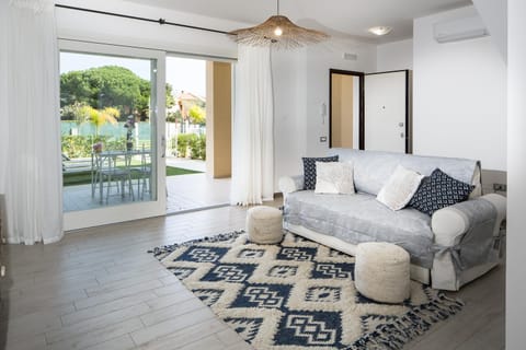 Living room, Seating area, Garden view