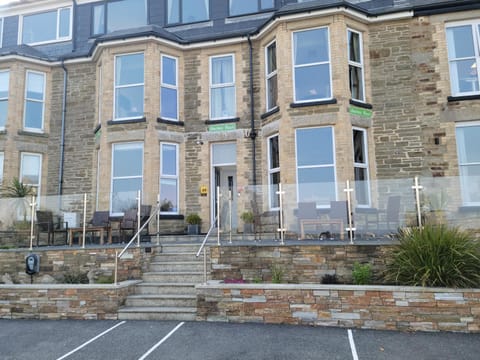 Property building, Parking