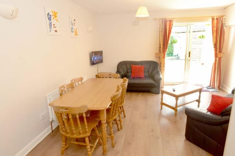 The Helm Apartments B&B Apartment in County Mayo