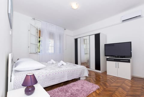 Apartment Mario Bed and Breakfast in Split