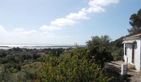 Property building, Patio, Facade/entrance, BBQ facilities, Garden, View (from property/room), View (from property/room), Balcony/Terrace, Floor plan, Beach, Garden view, Garden view, Mountain view, Mountain view, Sea view, Sea view, Inner courtyard view