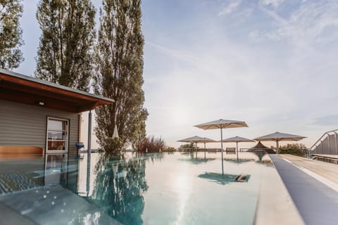 Pool view, Swimming pool