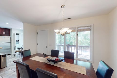 70 Inlet Cove Cottage House in Kiawah Island