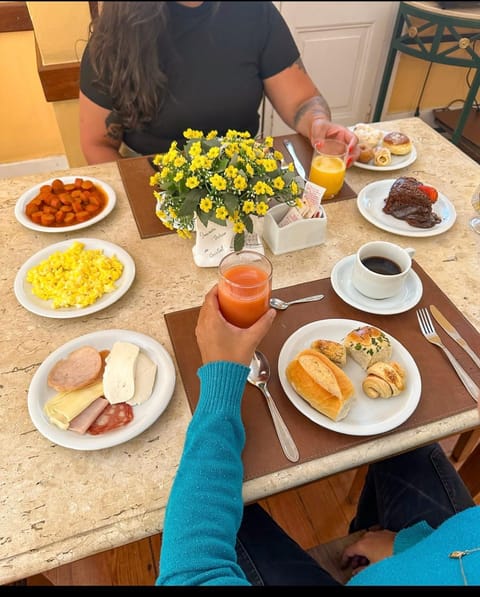 Pousada Crystal Palace Hotel in State of Rio de Janeiro