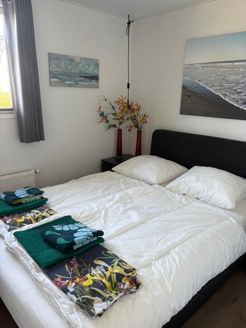 Olmenduin | Chalet 26 | Zeeland Chalet in Zeeland, Netherlands