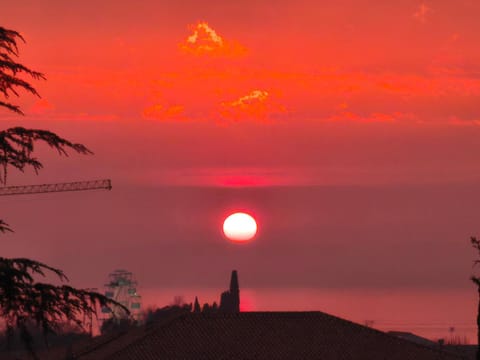 Natural landscape, Bird's eye view, View (from property/room), Balcony/Terrace, Evening entertainment, On site, Lake view, Seasons, Sunset