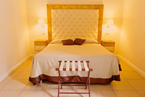 Other, Photo of the whole room