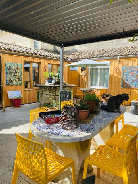 Patio, Inner courtyard view