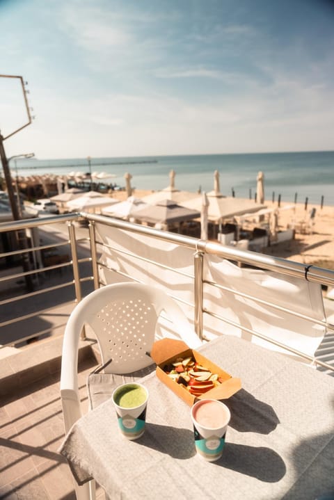 Beach, Sea view, sunbed