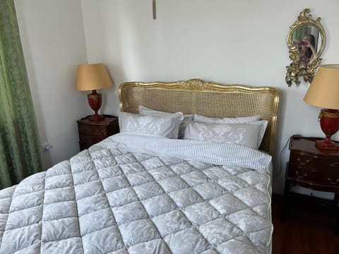 Villa Royal Bed and Breakfast in Montenegro