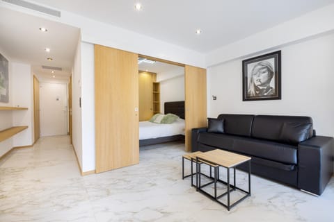 Agence des Résidences - Appartements privés du 45 CROISETTE - Standard Apartment in Cannes