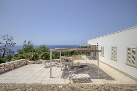 Garden view, Landmark view, Sea view