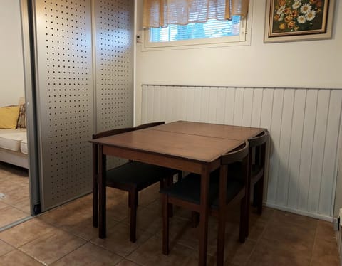 Living room, Photo of the whole room, Dining area