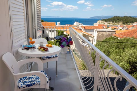Balcony/Terrace, City view, Garden view, Sea view