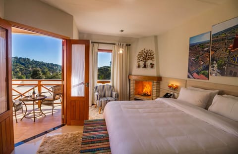 Balcony/Terrace, Decorative detail, Bedroom