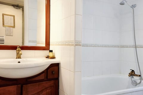 Hôtel du Château Hotel in Vincennes