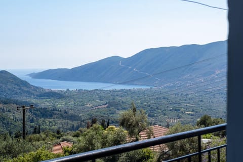 Balcony/Terrace, Mountain view, Sea view