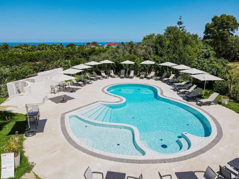 Pool view, Swimming pool