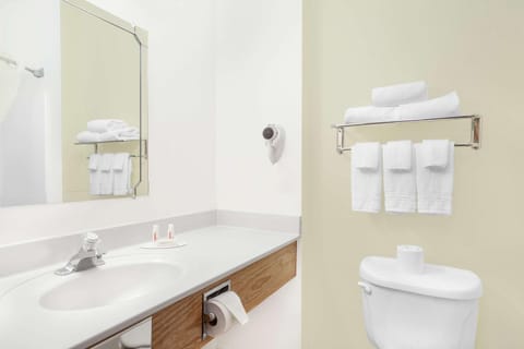 Bathroom, Photo of the whole room, On site