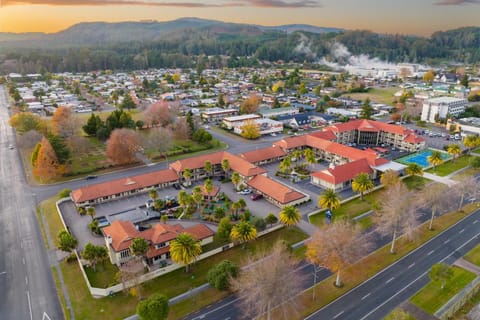 Property building, Bird's eye view