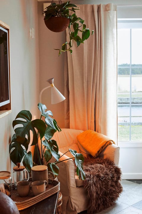 Property building, Living room