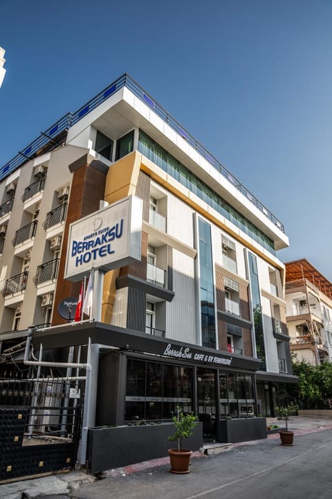Property building, Day