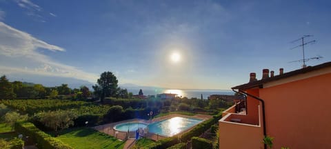 Lake view, Pool view, Swimming pool