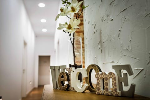 Lobby or reception, Decorative detail