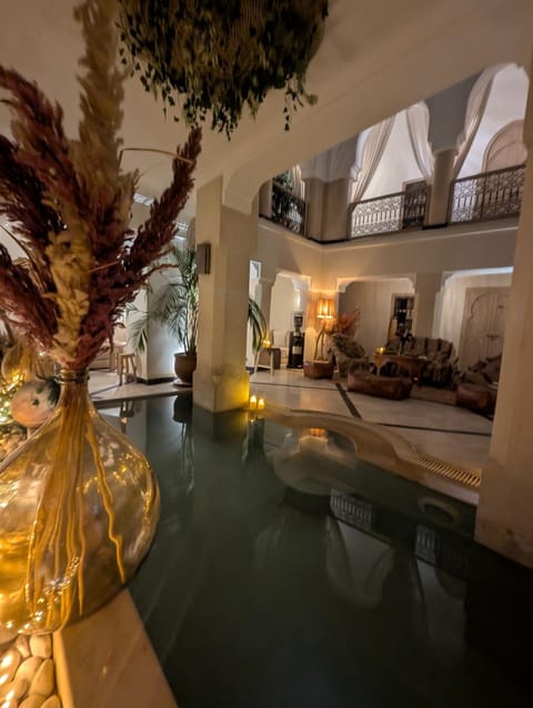 Night, Swimming pool