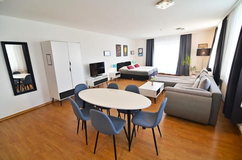 Am Schloss 106 Apartment in Schwerin