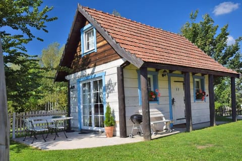 Property building, Garden, Balcony/Terrace, Garden view