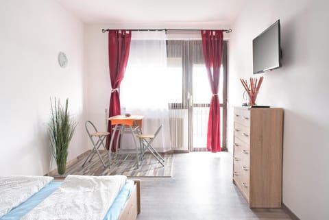 Communal lounge/ TV room, Bed, Living room, Bedroom
