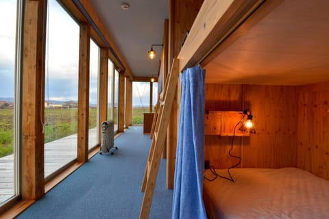 Photo of the whole room, Bedroom, Garden view